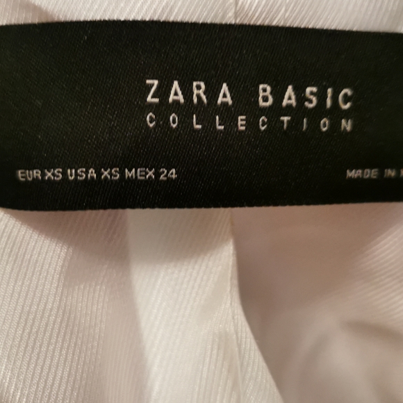 Blazer - Picture 2 of 3